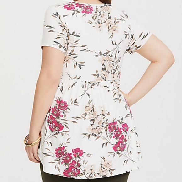 Super Soft White Floral Babydoll - Picture 3 of 3